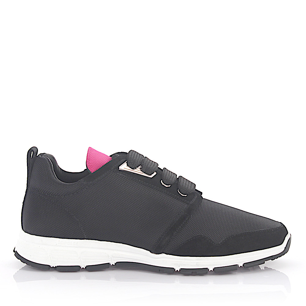 Dsquared2 Dsquared2 Sneaker MARTE RUN Hightech-Jersey schwarz pink Veloursleder schwarz
