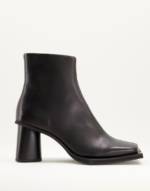 ASOS DESIGN - Chelsea-Stiefel aus schwarzem Leder mit hohem, rundem Absatz und extrem eckiger Zehenpartie