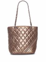 Chanel Pre-Owned Metallic-Look Shopper mit Diamantsteppung - Gold