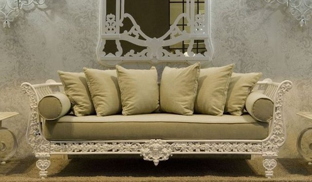 Casa Padrino Sofa "Luxus Barock Sofa Weiß / Hellgrün 212 x 87 x H. 77 cm - Handgeschmiedetes Schmiedeeisen Sofa mit Kissen - Wohnzimmer Sofa - Garten Sofa - Terrassen Sofa - Barock Möbel"