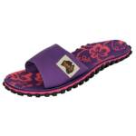 Gumbies Slides in Purple Hibiscus Pantolette aus recycelten Materialien "in farbenfrohen Designs"