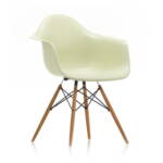 Vitra - Eames Fiberglass Armchair DAW, Esche honigfarben / Eames parchment (Filzgleiter weiß)