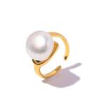 DTC GmbH Perlenring Vintage Naturperle unregelmäßige Öffnung Ring (Erweitern Sie Ihre Schmucksammlung mit diesem stilvollen Stück und genießen Sie das wunderbare Gefühl von hochwertigen Materialien und purer Zeitlosigkeit., 1-tlg)