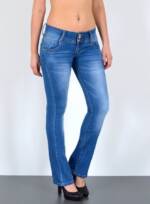 ESRA Bootcut-Jeans B600 Damen Bootcut Jeans Hose Low Waist, bis Übergröße / Plussize Große Größen, Damen Bootcut Hüftjeans Schlaghose mit Stretch, Flared Jeans mit weitem Beim und niedrige Leibhöhe, Damen Schlagjeans Tiefbund, Damen weite Jeans, Damen Flared Jeans Bootcut Jeanshose Schlaghose Schlagjeans, Damen Stretchjeans Damen High Waist Damen Jeanshose Damen Bootcut Hose, Damen Jeans Stretch Damen Hose Bootcut Damen Jeanshose Bootcut, Jeans Damen Bootcut Hose, Damen Jeans Bootcut Hose Damen