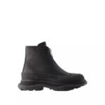 Alexander McQueen Boots & Stiefeletten - Tread Slick Ankle Boots - Leather - Black - Gr. 36 (EU) - in Schwarz - für Damen