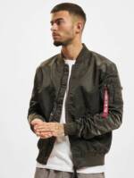 Alpha Industries MA-1 LW Bomber jacket