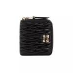 Miu Miu Portemonnaie - Black Lamb Leather Zip Wallet - Gr. unisize - in Schwarz - für Damen