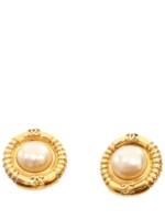 CHANEL Pre-Owned 1970-1980 Gold Plated Faux Pearl Clip on costume earrings