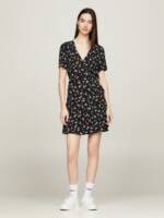 Tommy Jeans Wickelkleid TJW FLORAL RUFFLE WRAP DRESS mit V-Ausschnitt